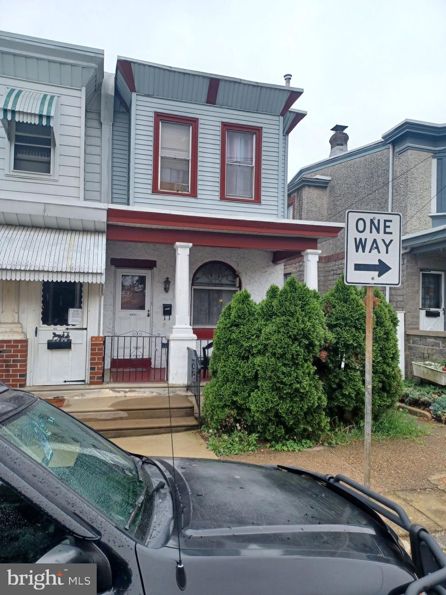 Enjoy old world details in this 3 bedroom 1 bath twin in Holmesburg.
1st floor consists of large livingroom/Dining Room  and kitchen. Kitchen door opens to a deck overlooking large yard.
2nd floor has 3 bedrooms and full bath. Hallway has pull-down stairs to a full attic. 
Basement has its own exit to rear yard.
Sit on the front porch in front of a beautiful stained glass window. Walking distance to Pennypack Park.
Close to all shopping and public transportation.