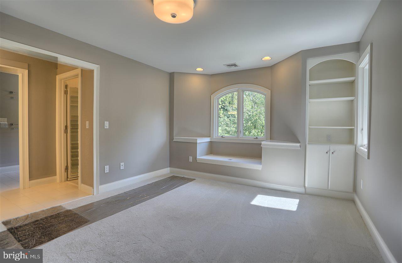 PARK HILLS - Residential