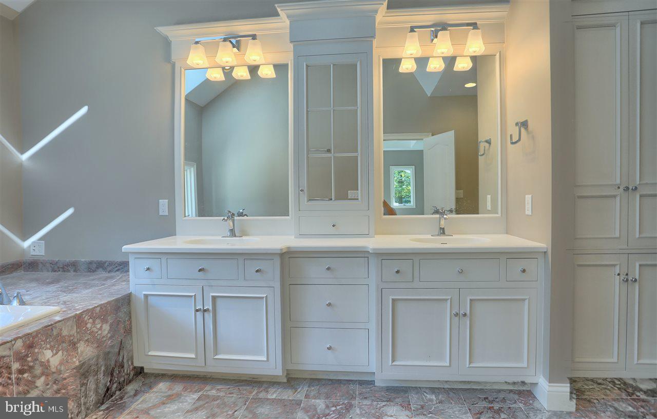 PARK HILLS - Residential