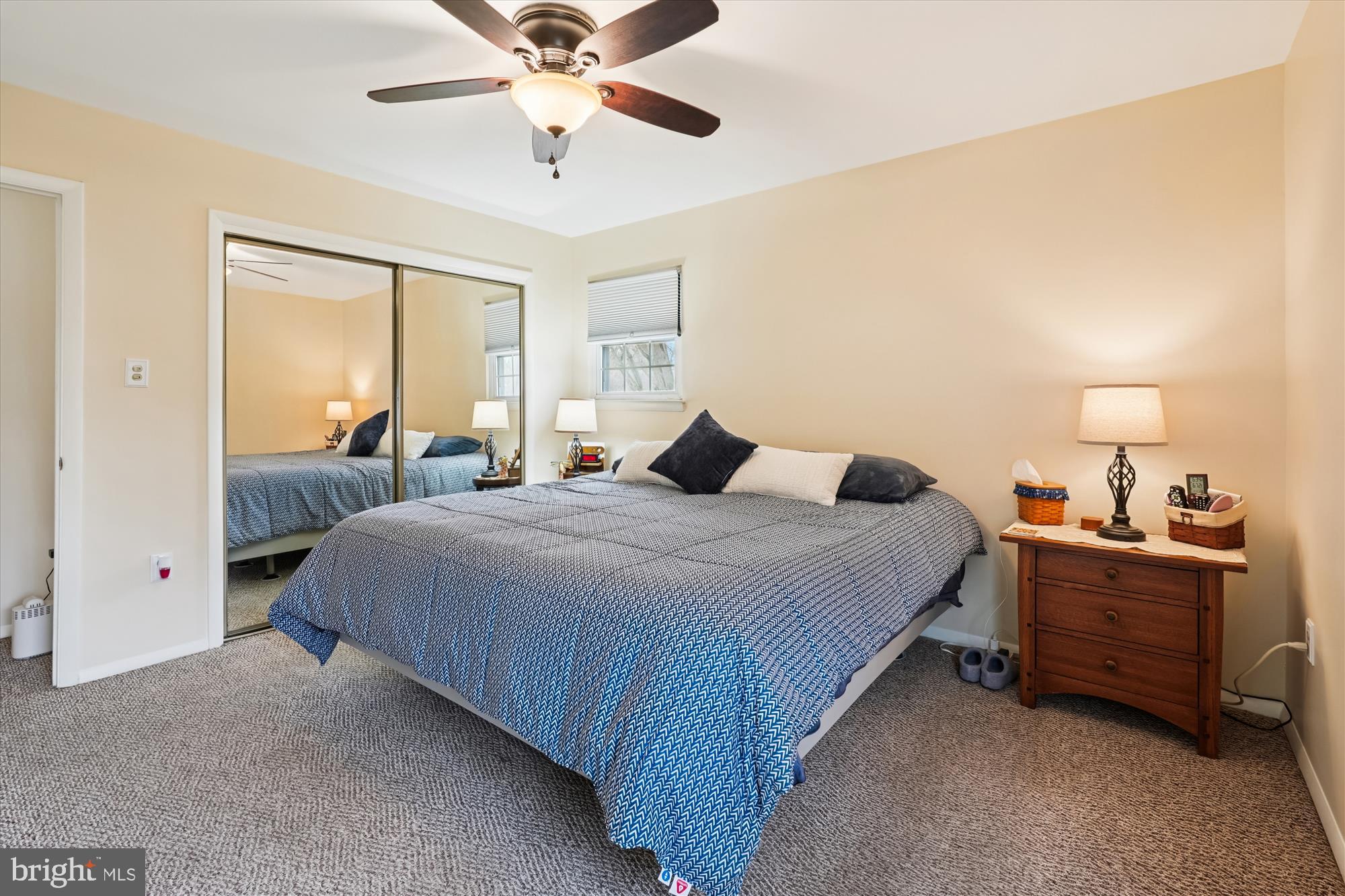 FLOWER HILL - Residential