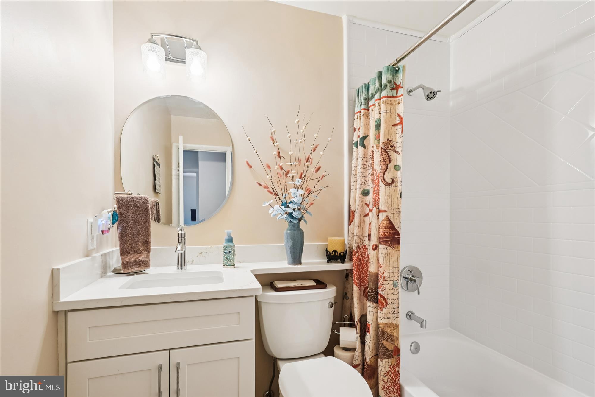 FLOWER HILL - Residential