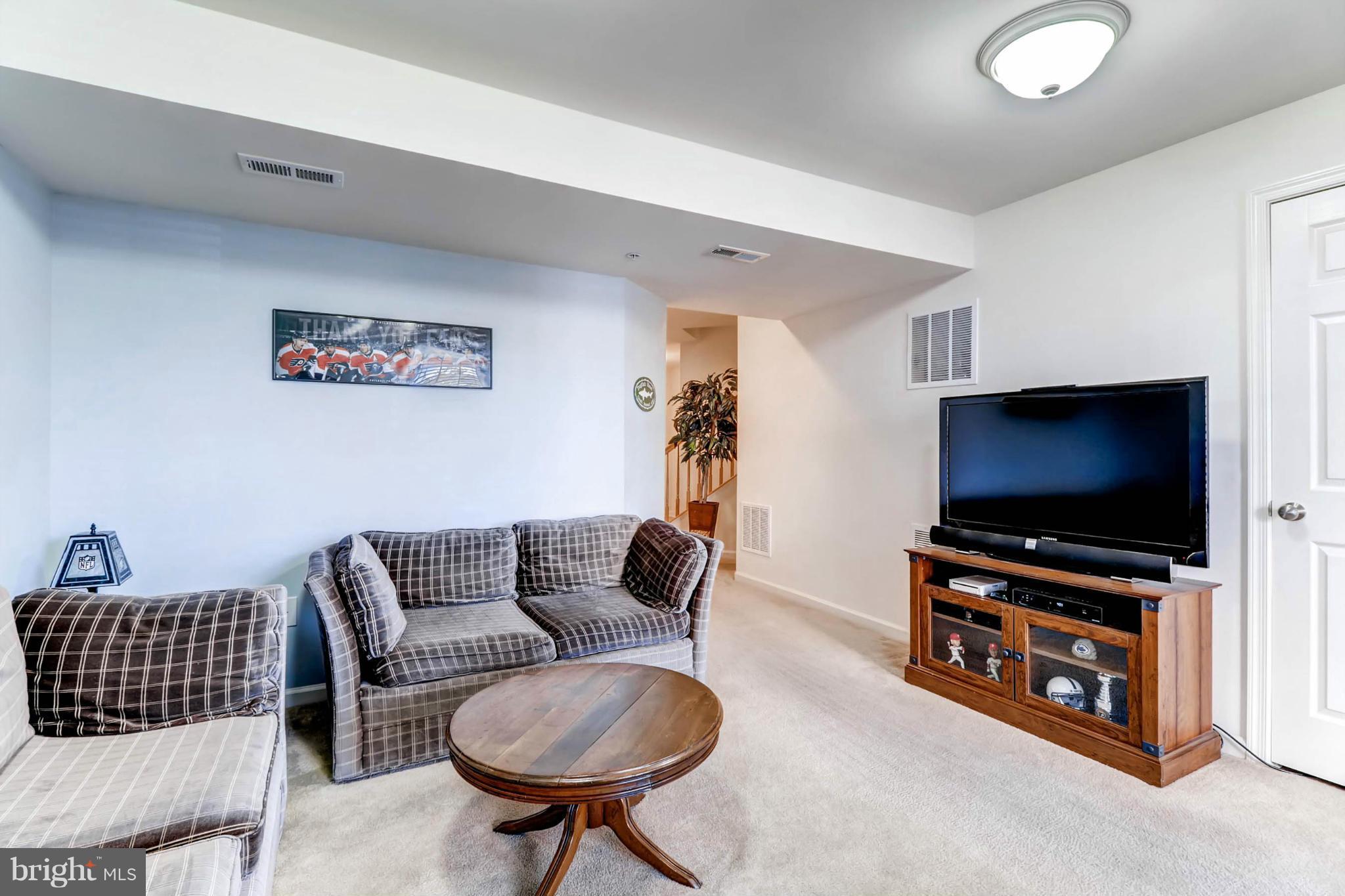 BELMONT STATION - Residential