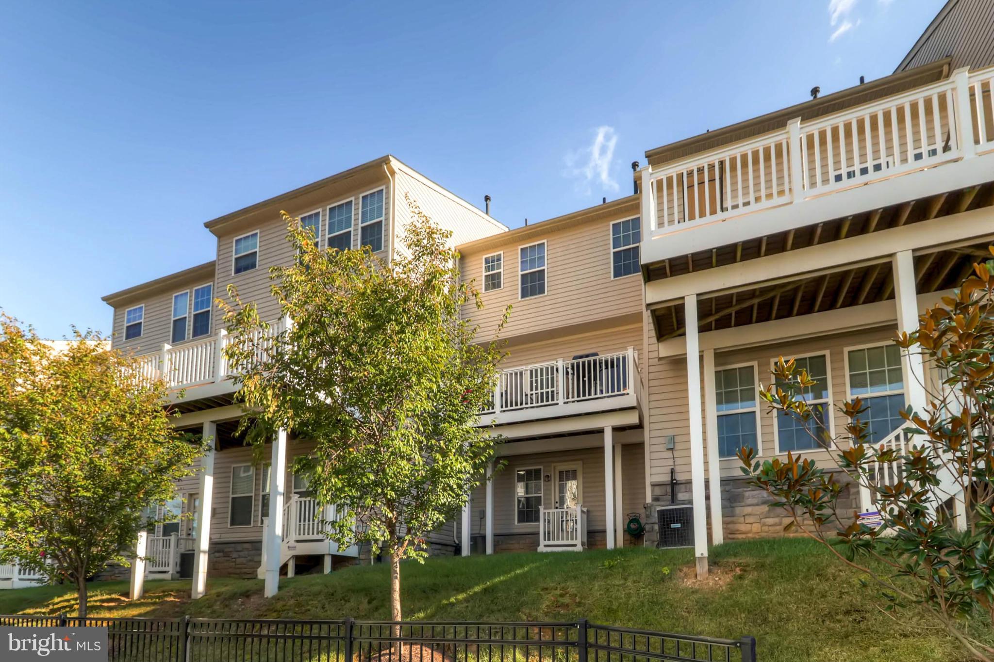 BELMONT STATION - Residential