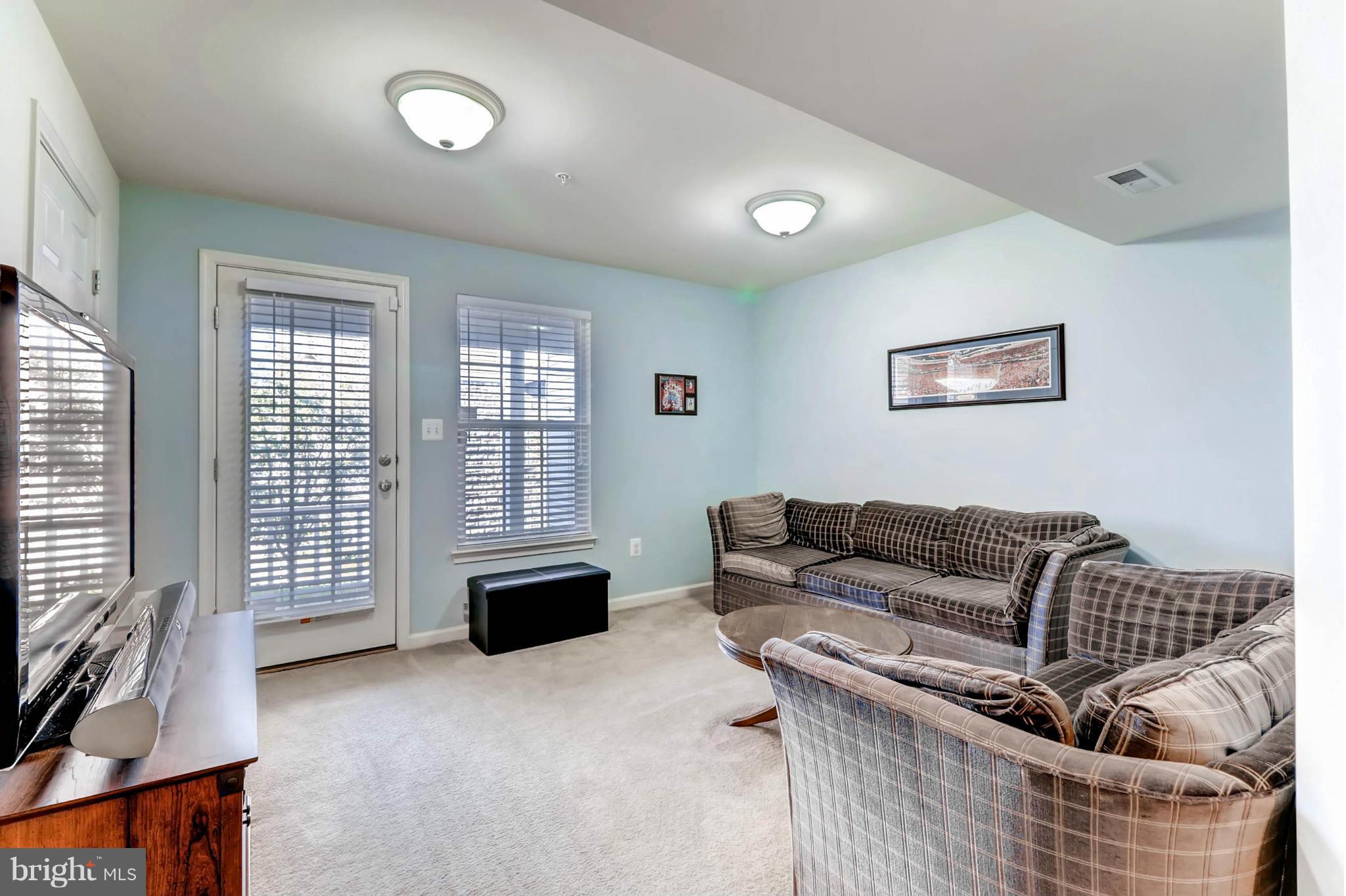 BELMONT STATION - Residential