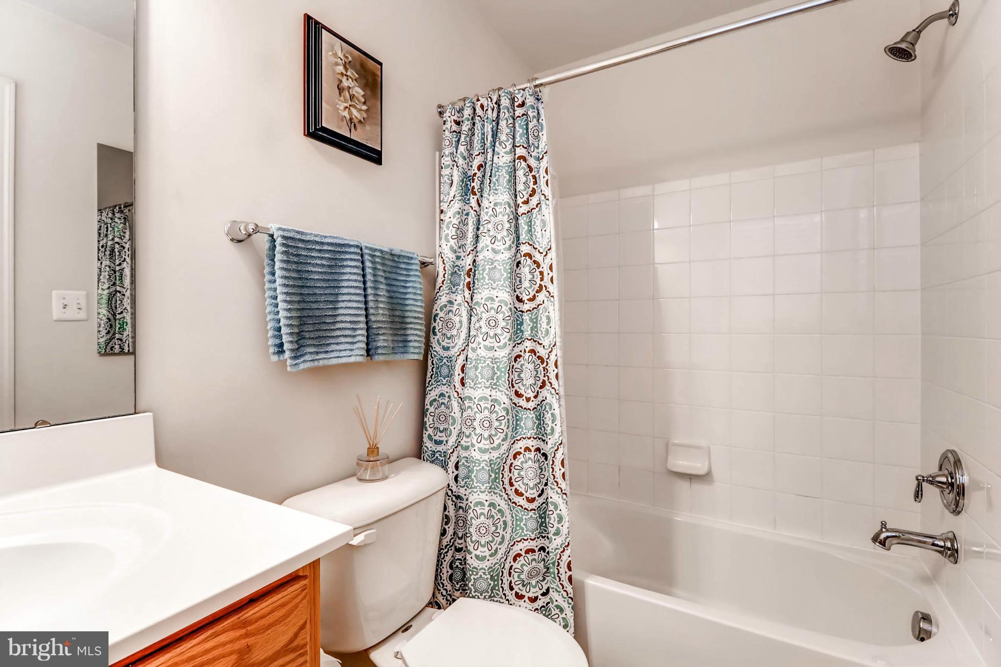 BELMONT STATION - Residential