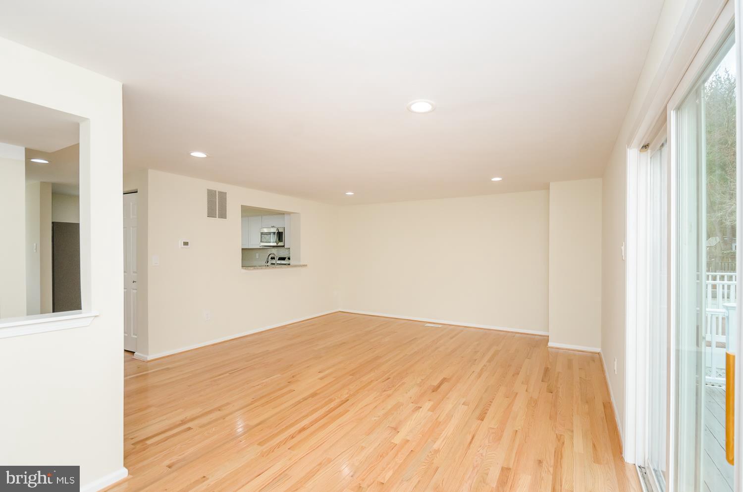 ULMSTEAD GARDENS - Residential