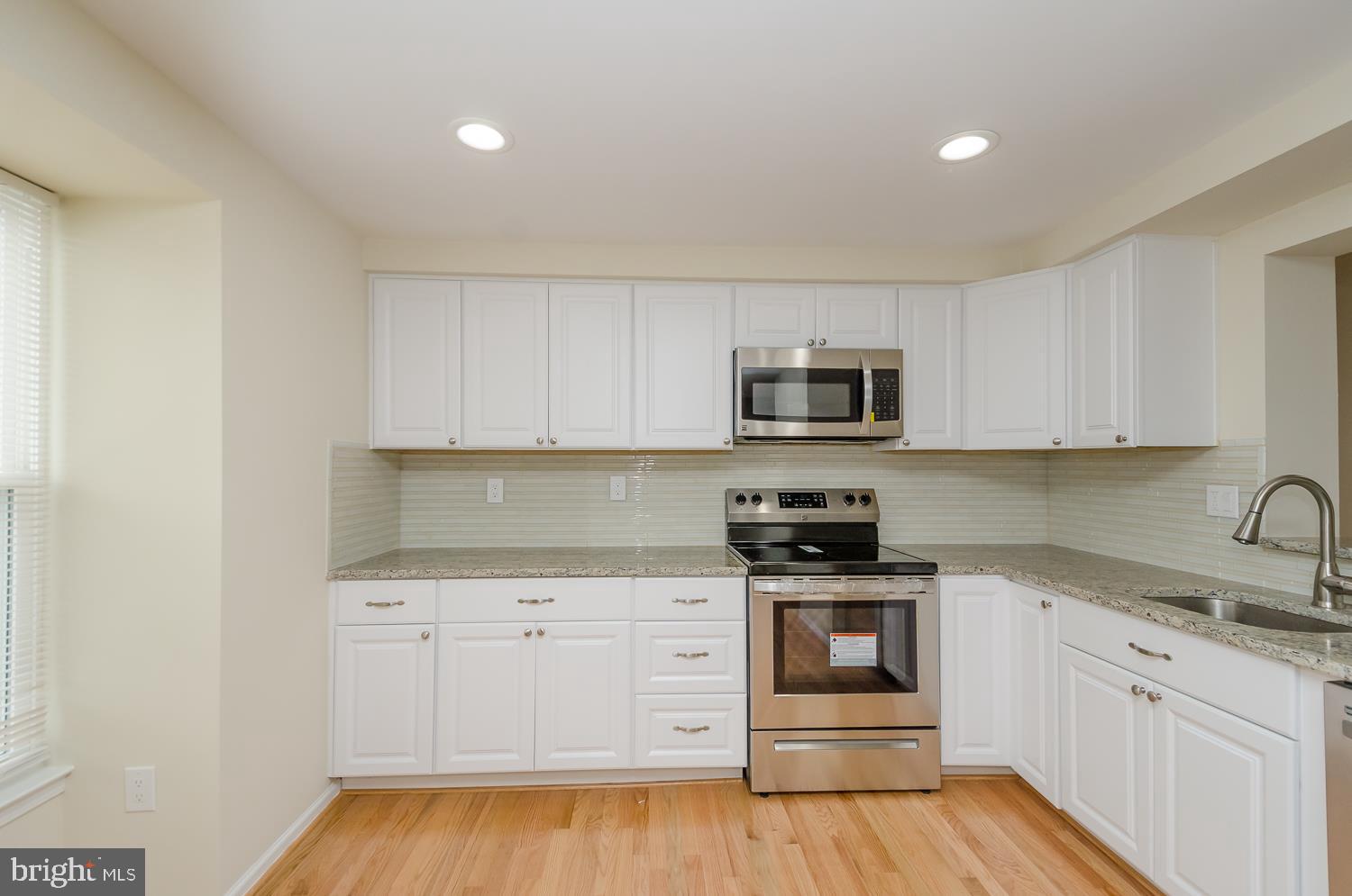 ULMSTEAD GARDENS - Residential