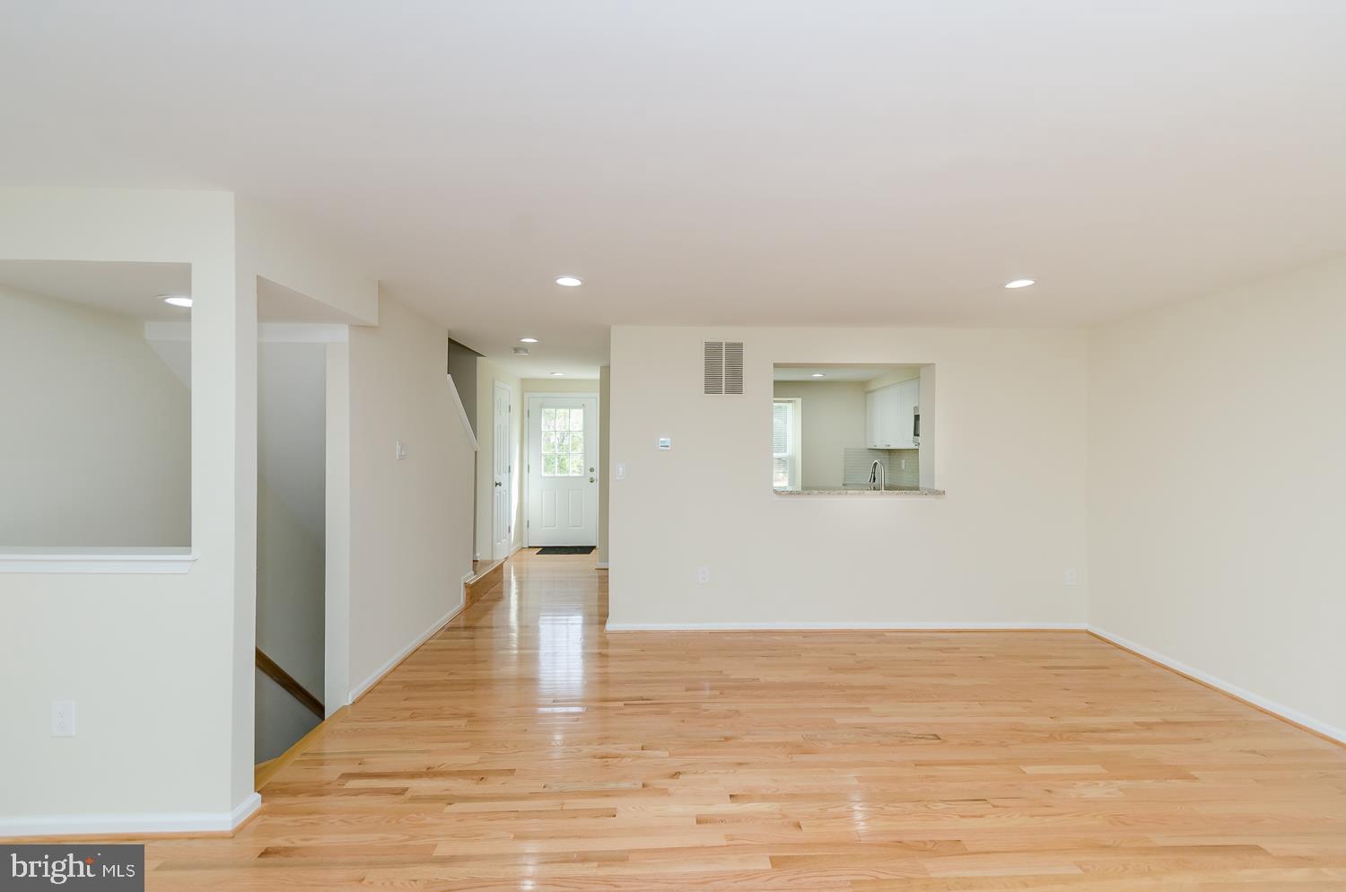 ULMSTEAD GARDENS - Residential