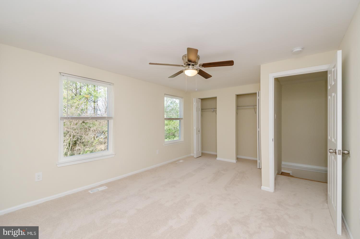 ULMSTEAD GARDENS - Residential