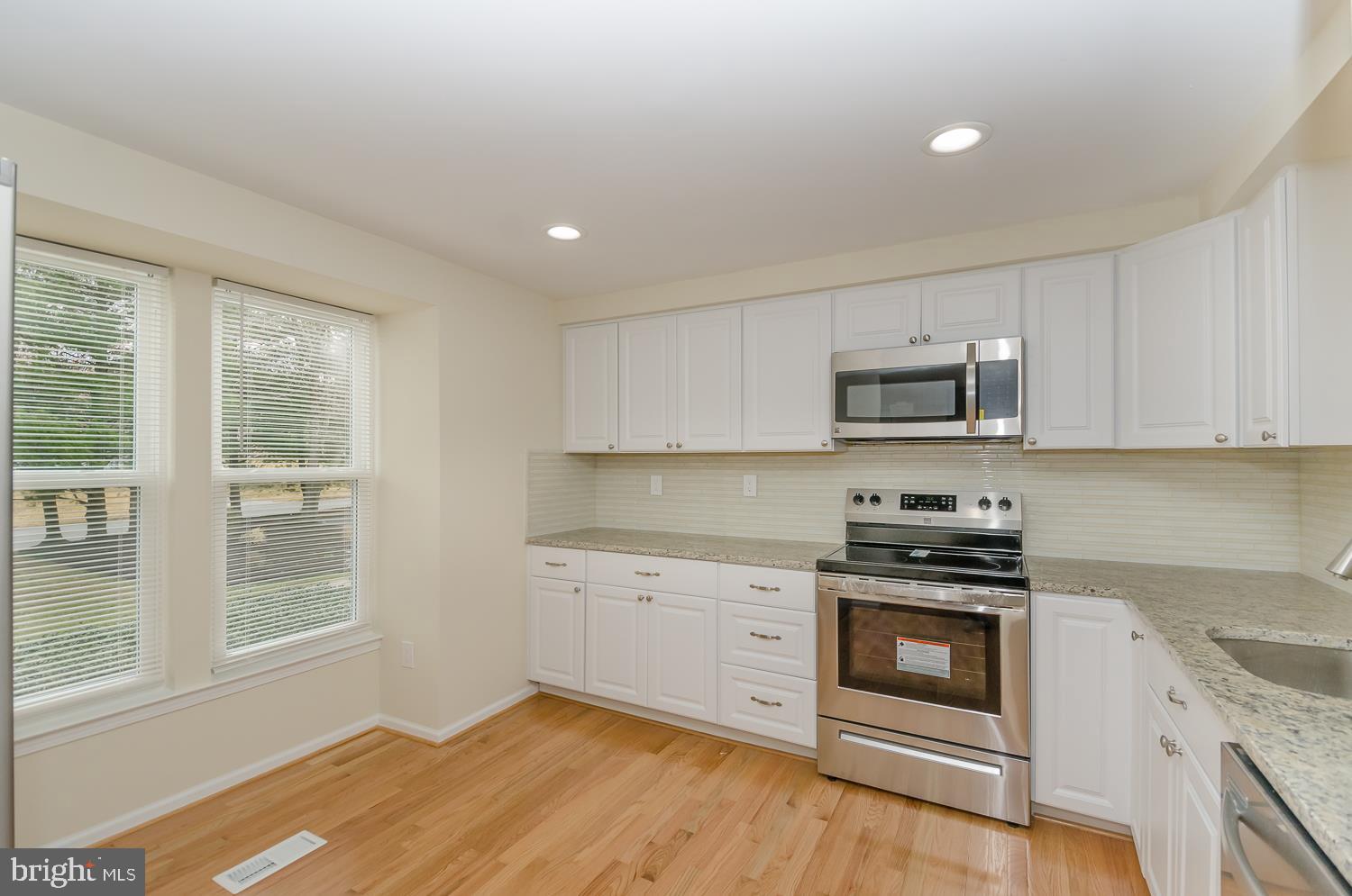 ULMSTEAD GARDENS - Residential