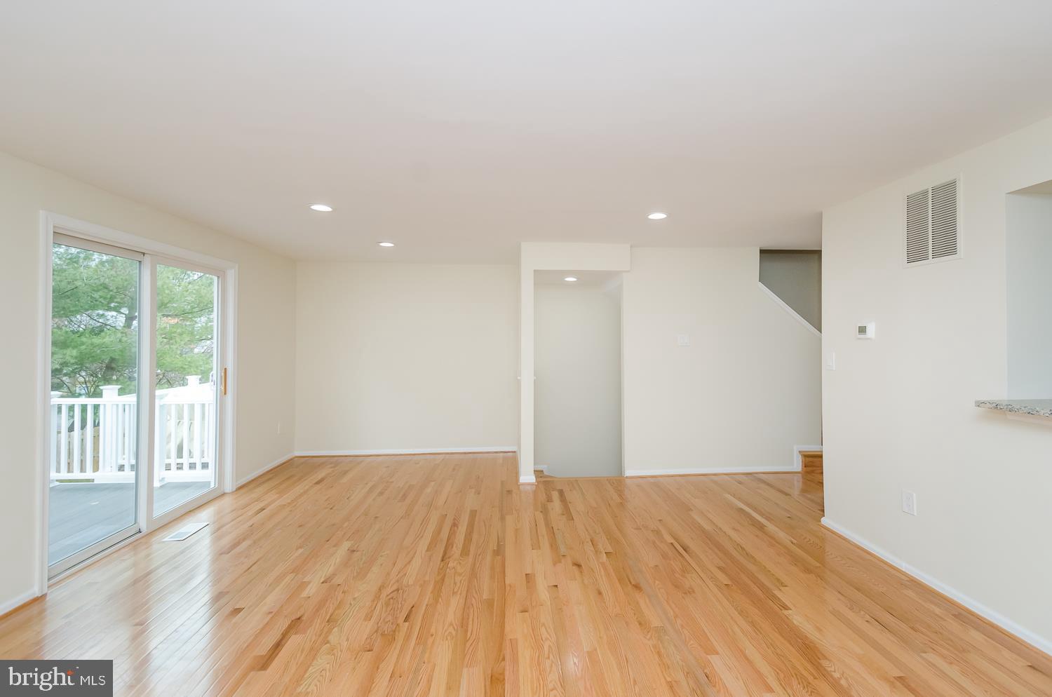 ULMSTEAD GARDENS - Residential