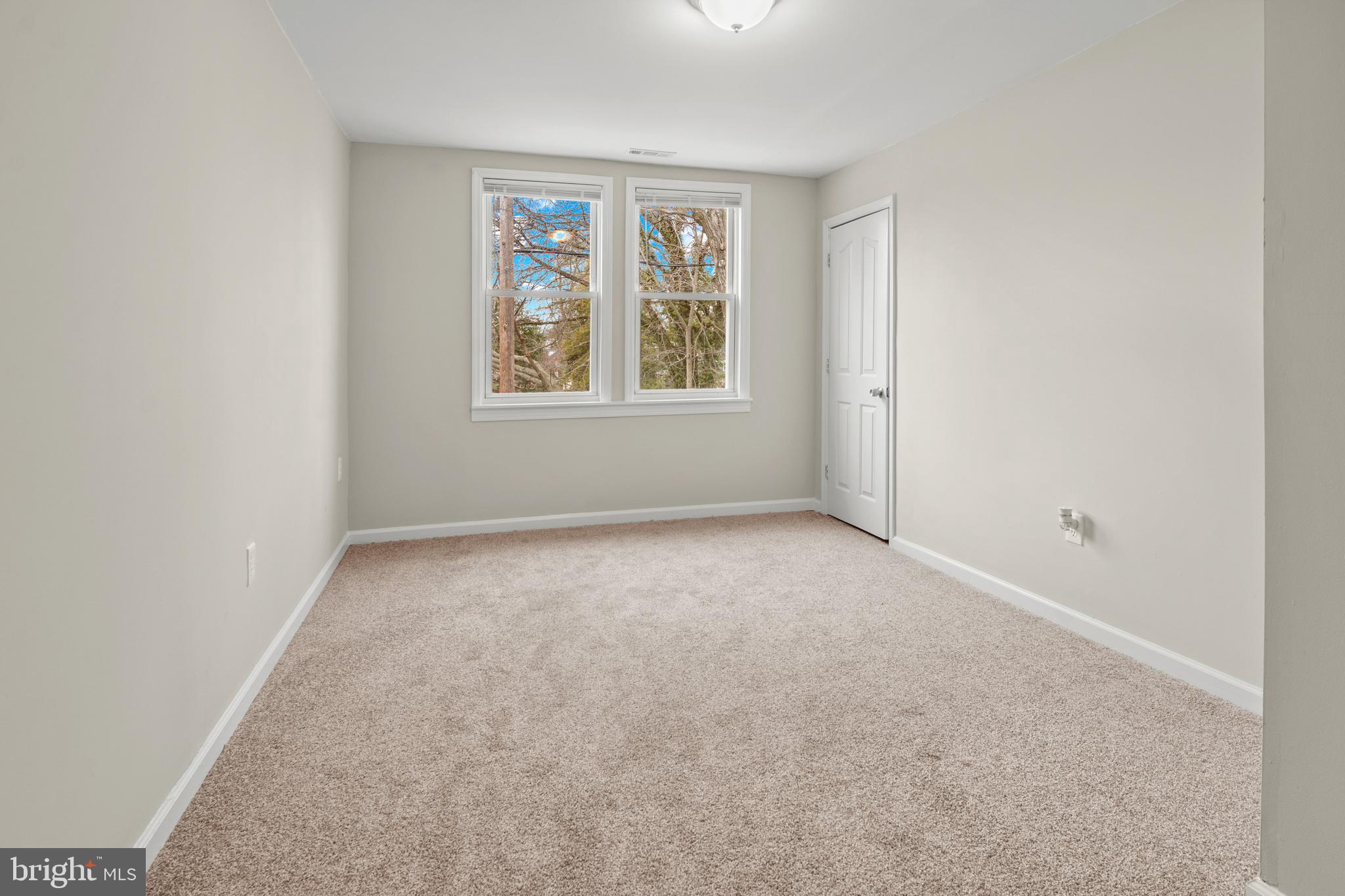 HOWARD PARK - Residential