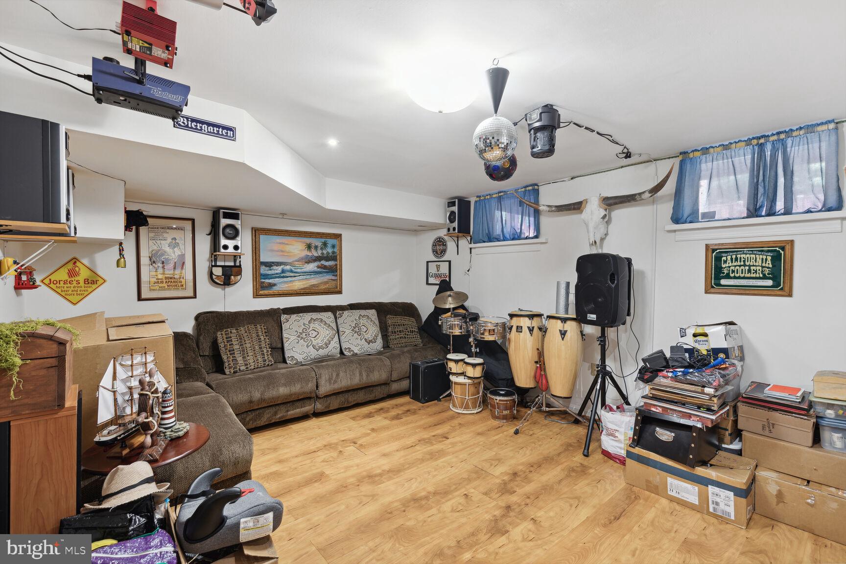 QUAIL RUN - Residential