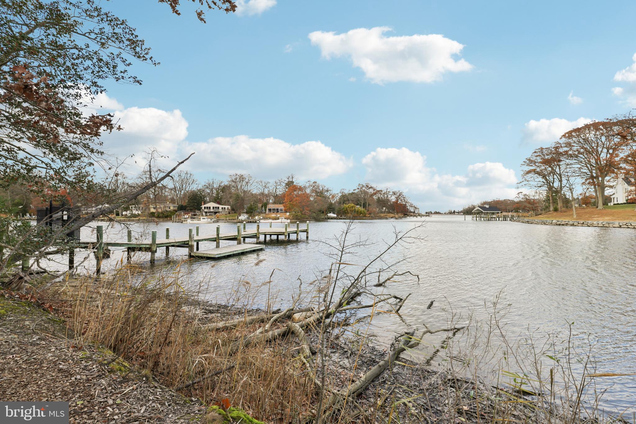 WOODS LANDING - Residential