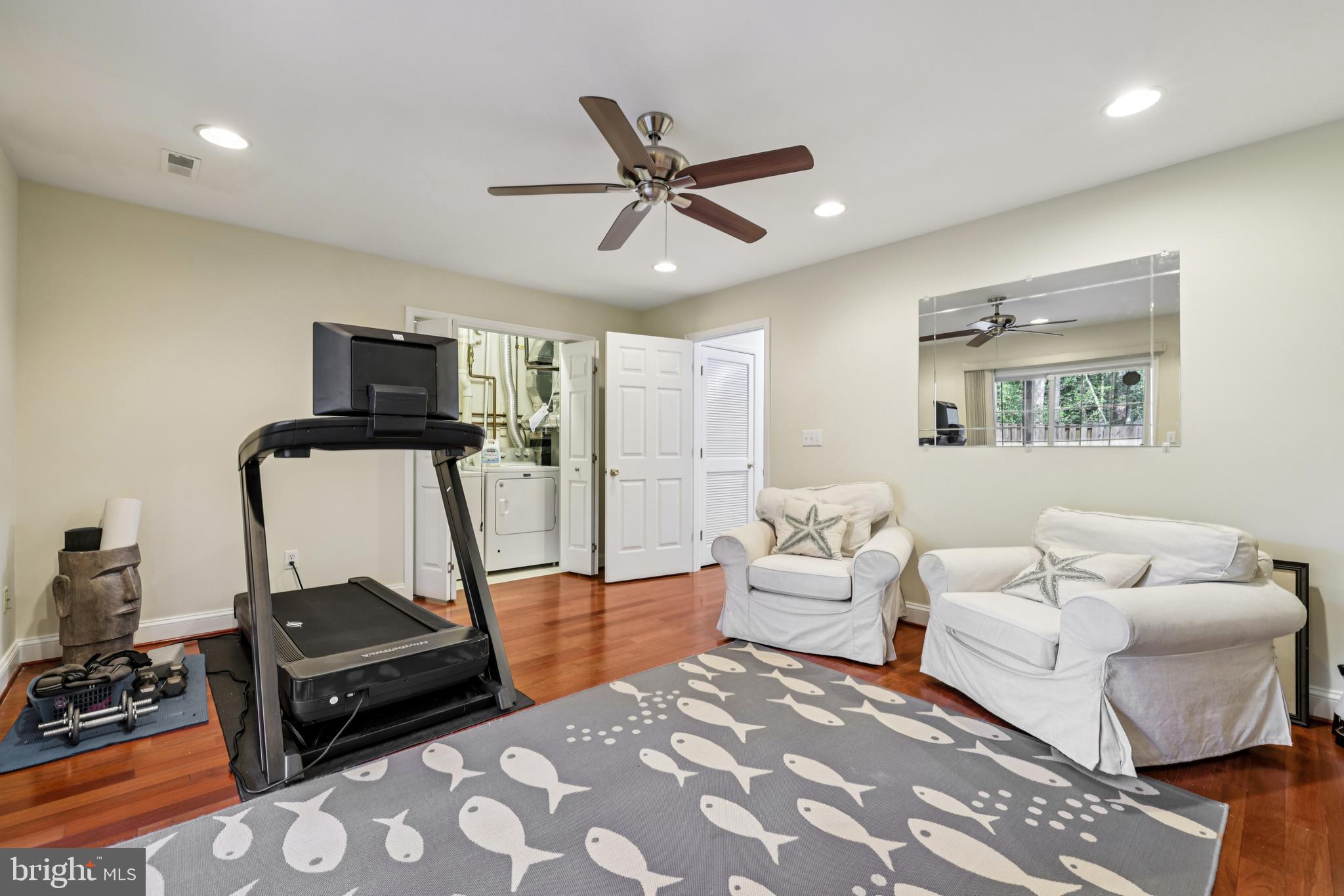 WOODS LANDING - Residential