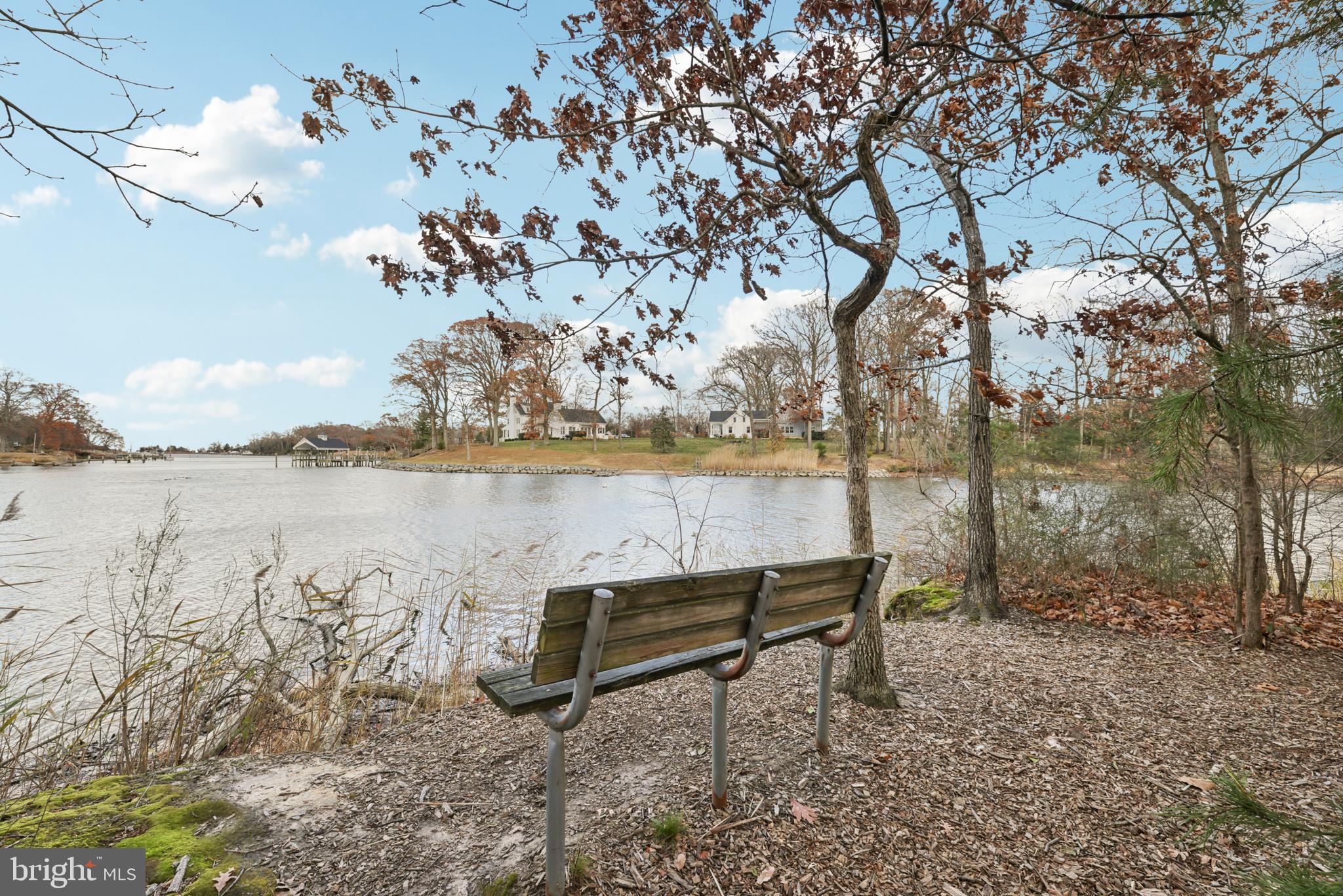 WOODS LANDING - Residential