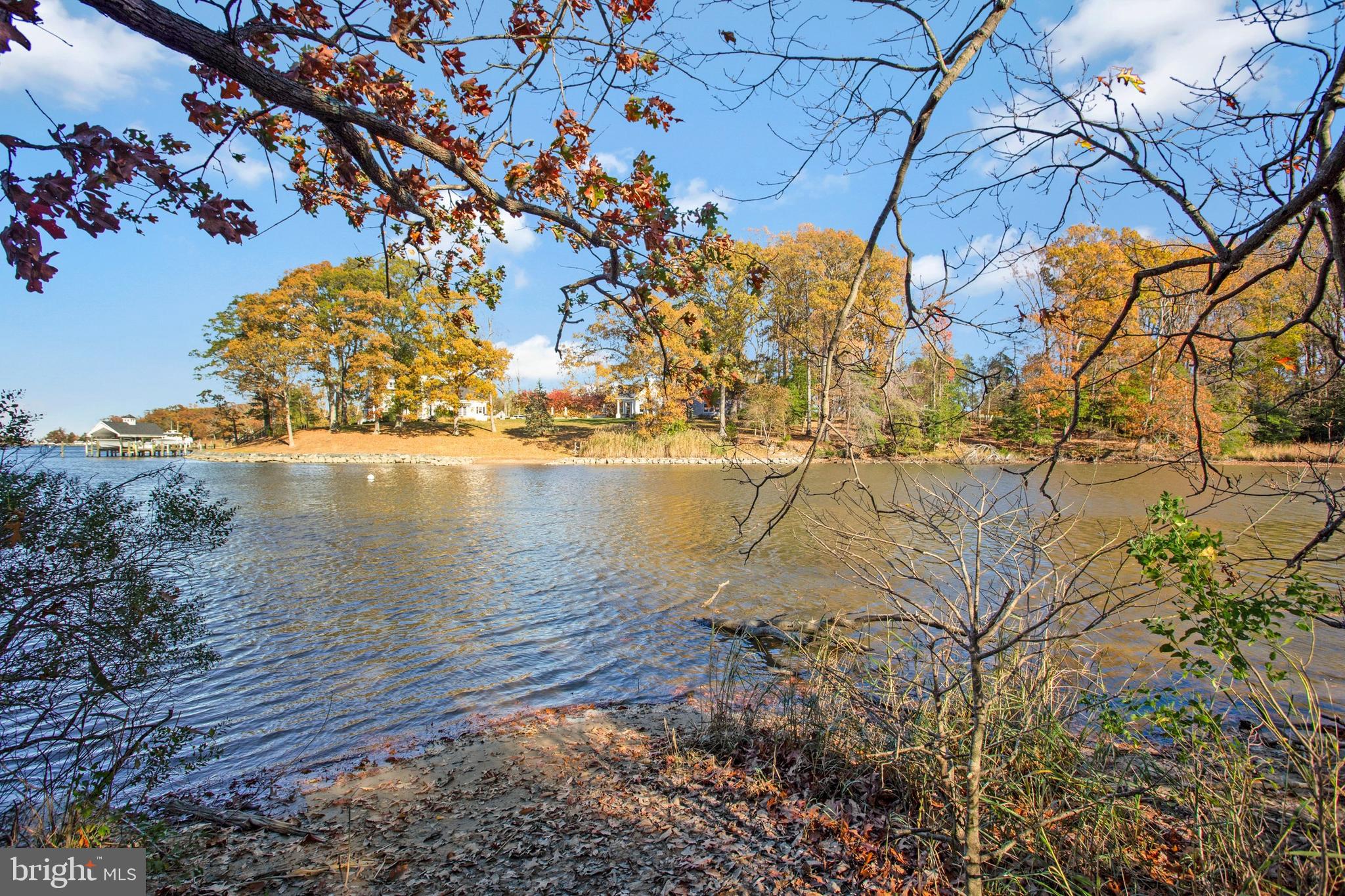 WOODS LANDING - Residential