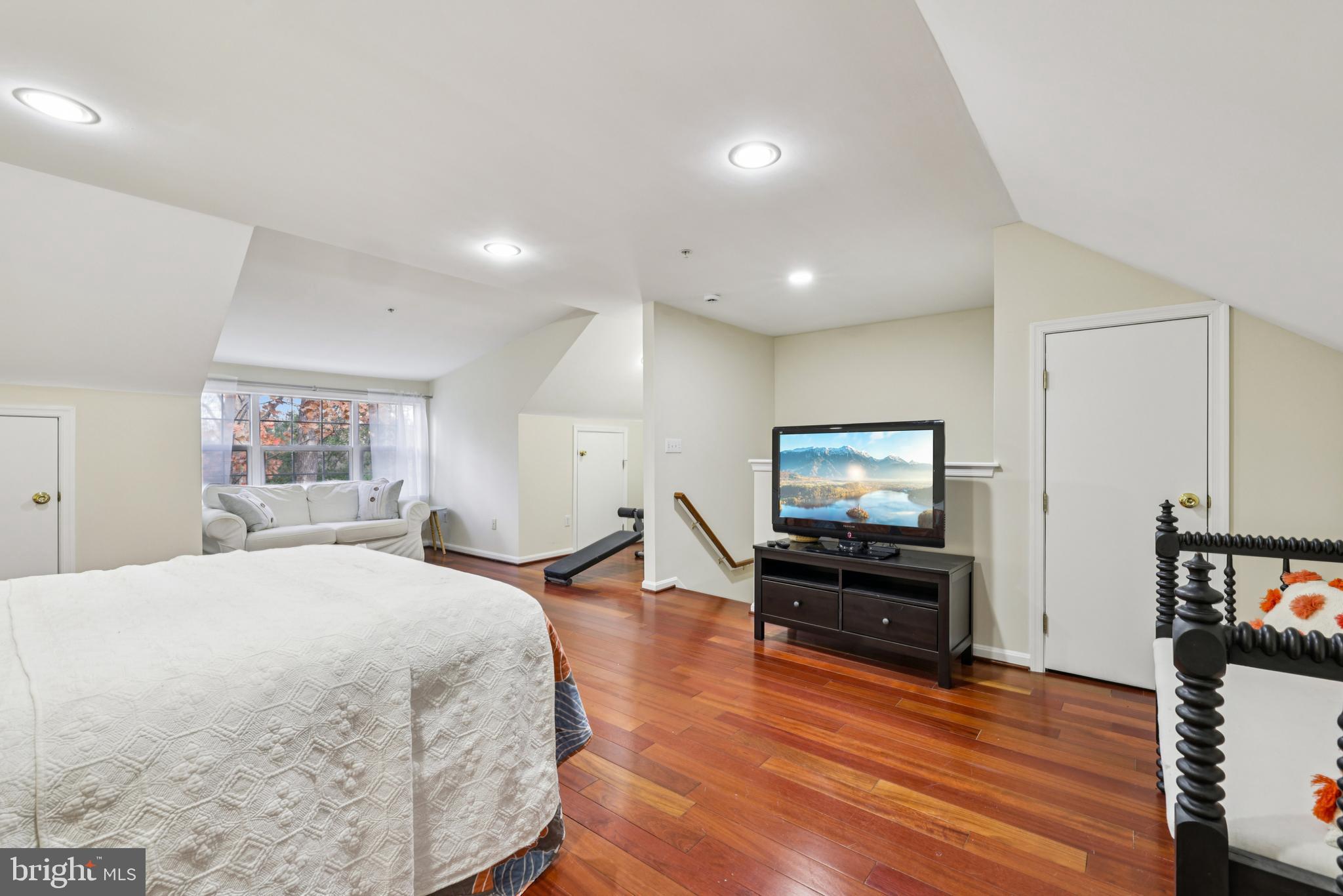 WOODS LANDING - Residential