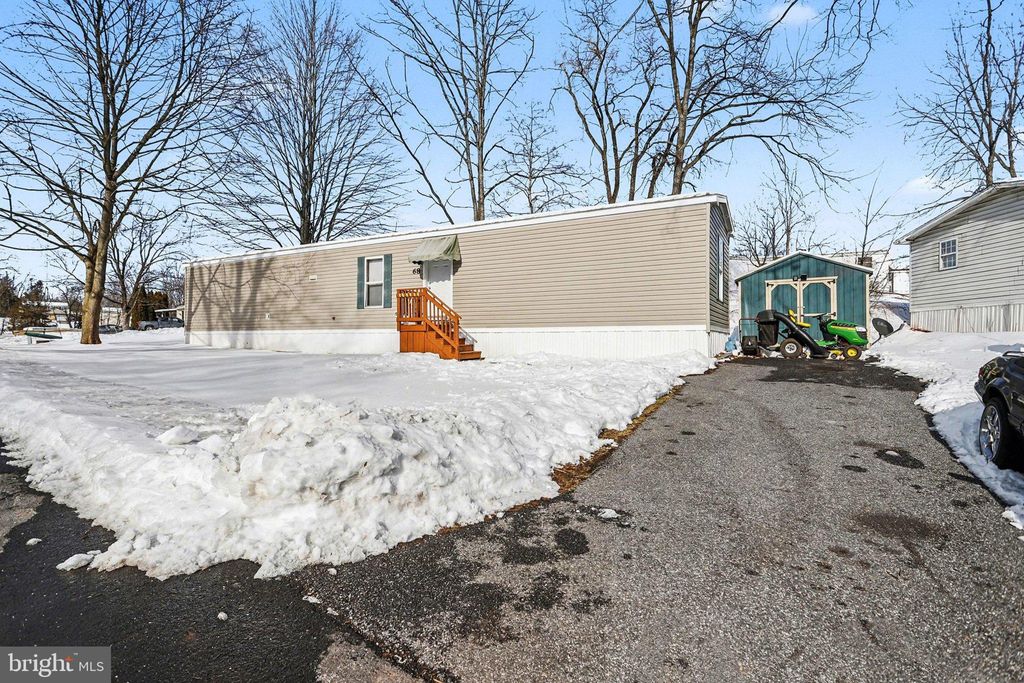 Photo of 700 Salem Road #68, ETTERS, PA 17319 (MLS # PAYK2097318)
