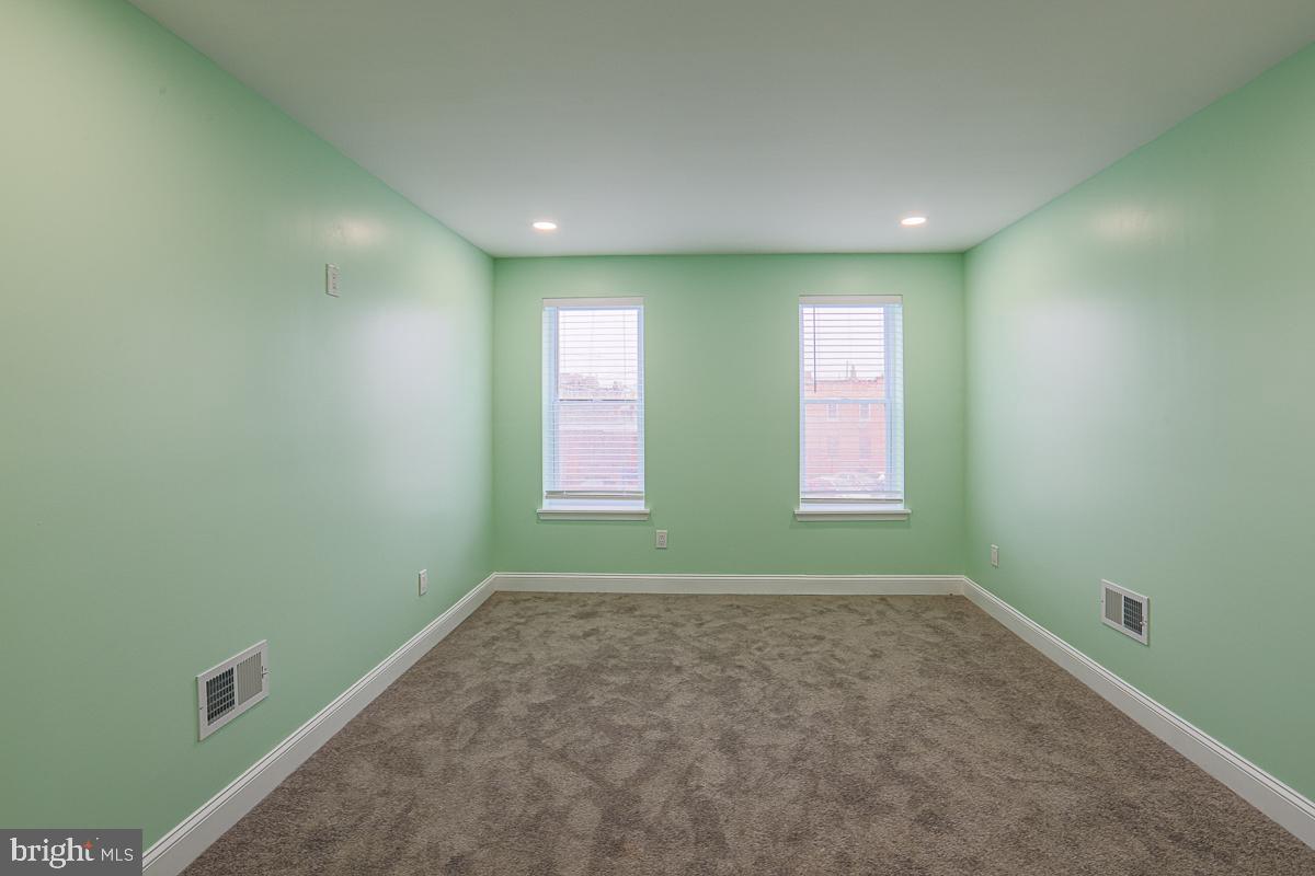 OVERLEA - Residential