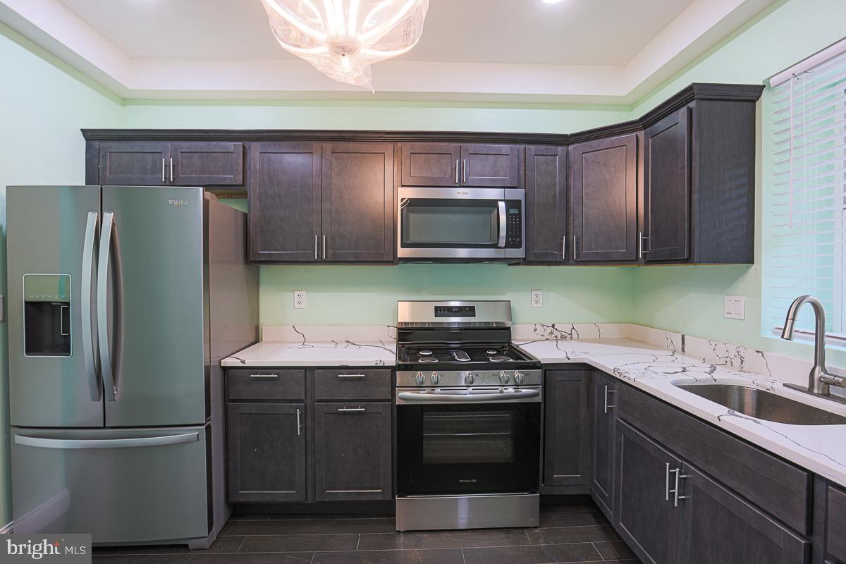 OVERLEA - Residential