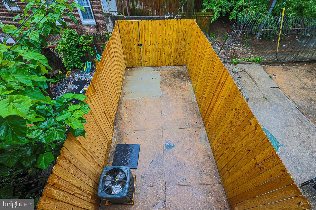 OVERLEA - Residential