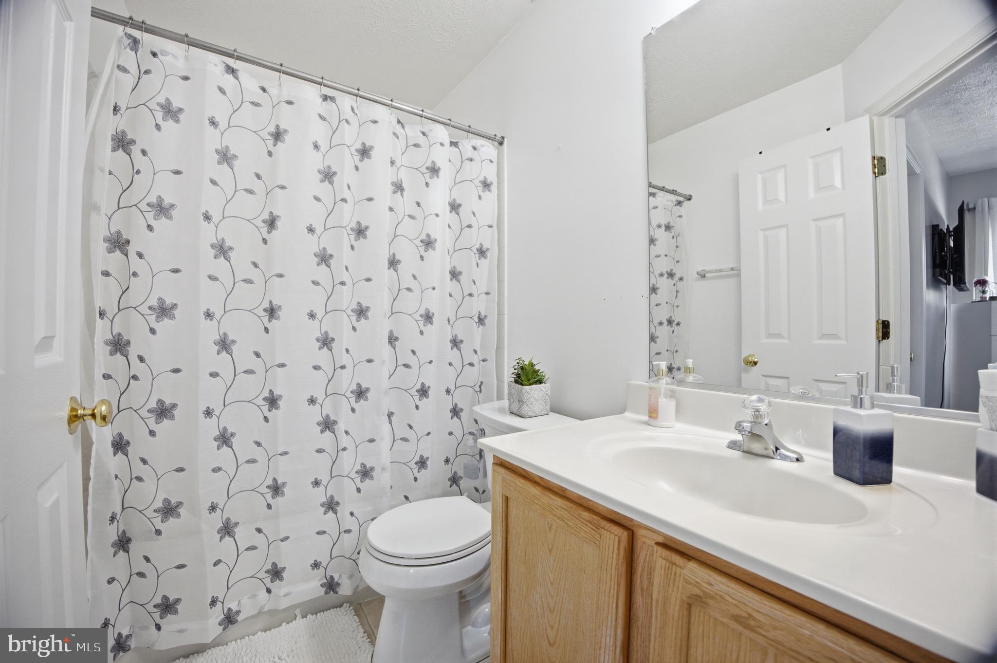 AUTUMN RUN - Residential