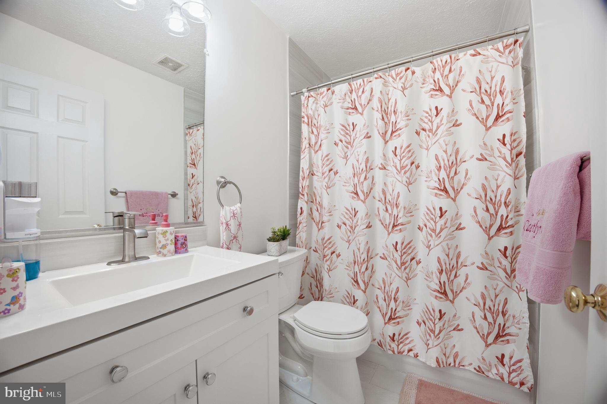 AUTUMN RUN - Residential