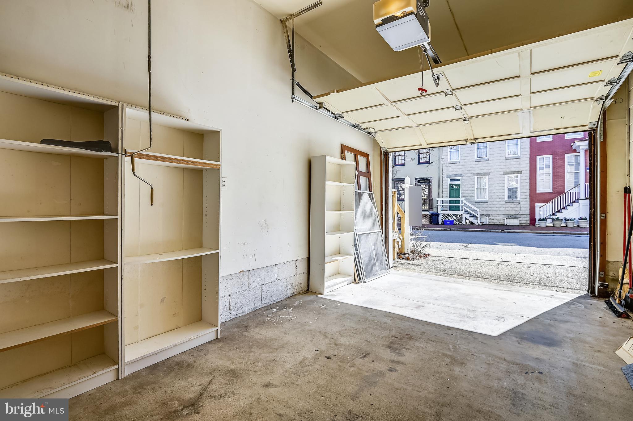 HISTORIC DISTRICT - Residential