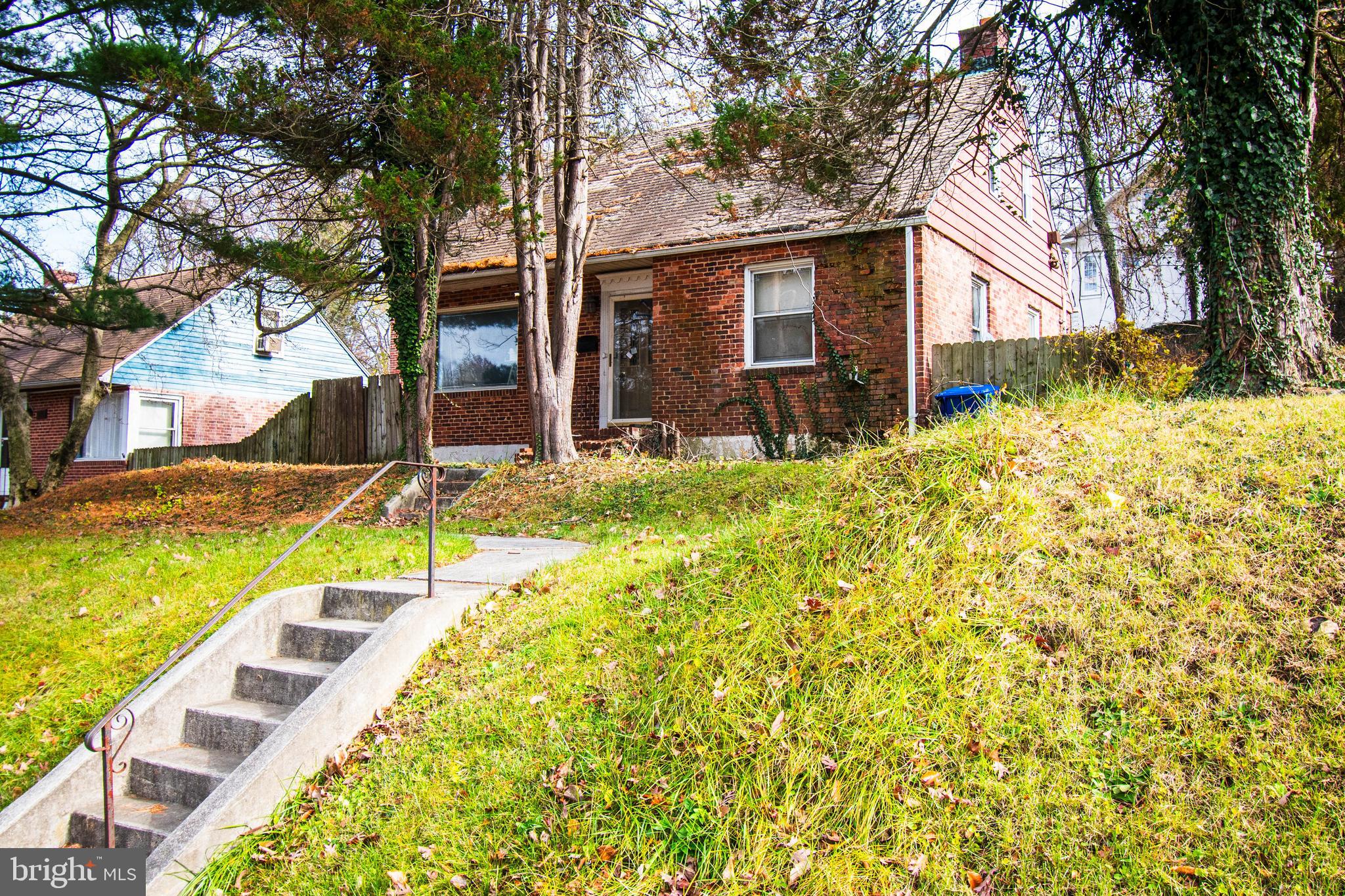 WINDSOR HILLS - Residential