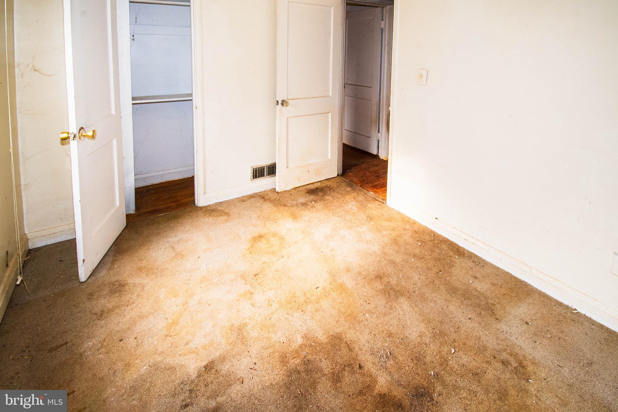 WINDSOR HILLS - Residential