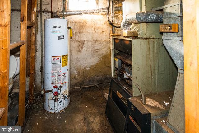 WINDSOR HILLS - Residential