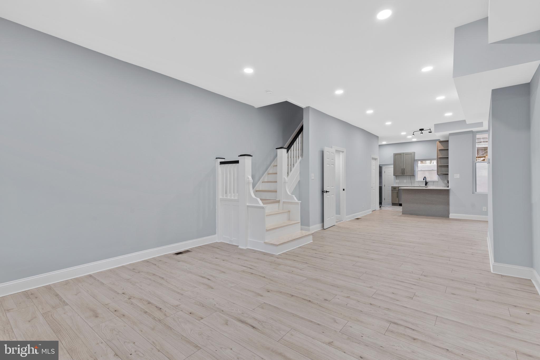 HUNTING PARK - Residential