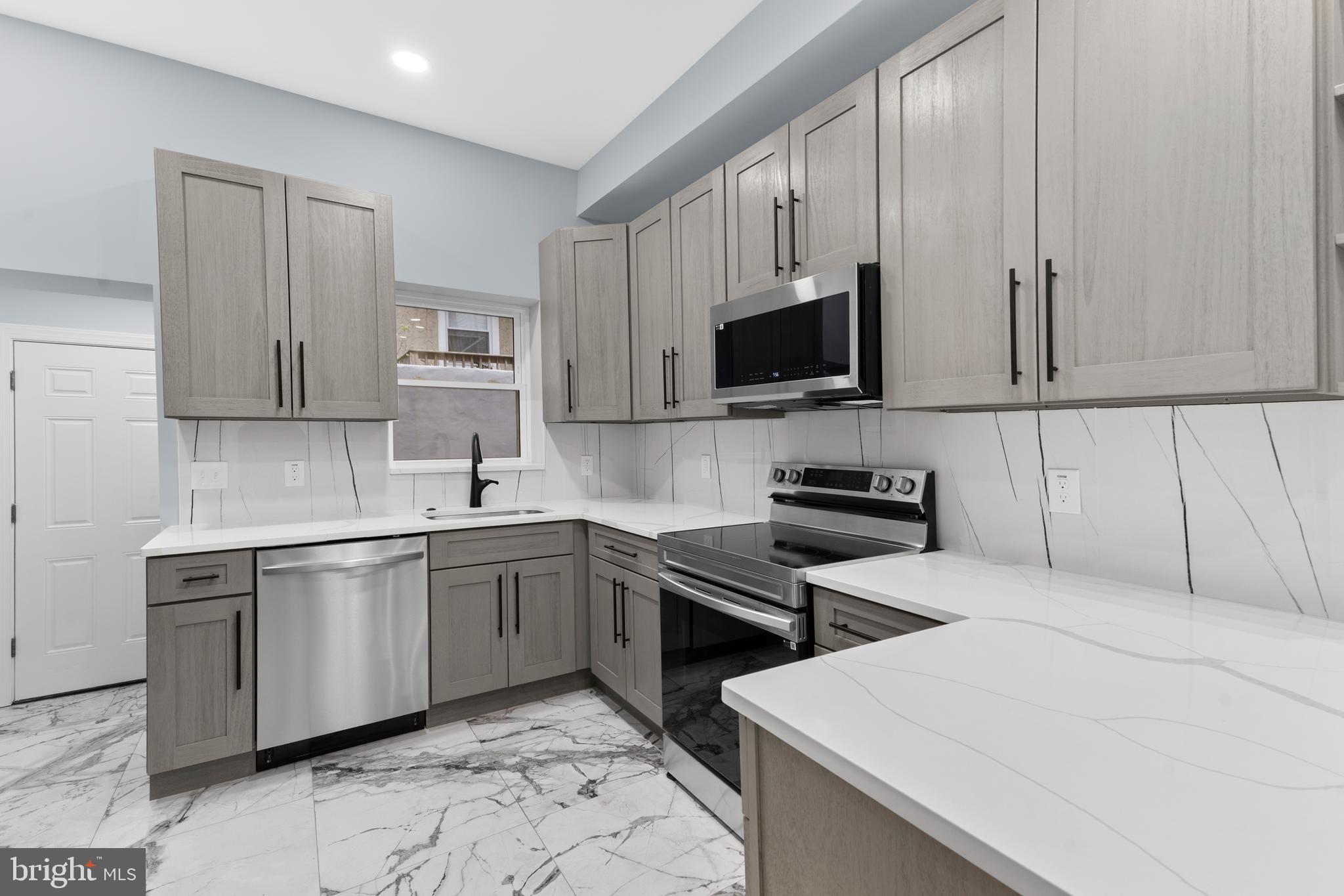 HUNTING PARK - Residential