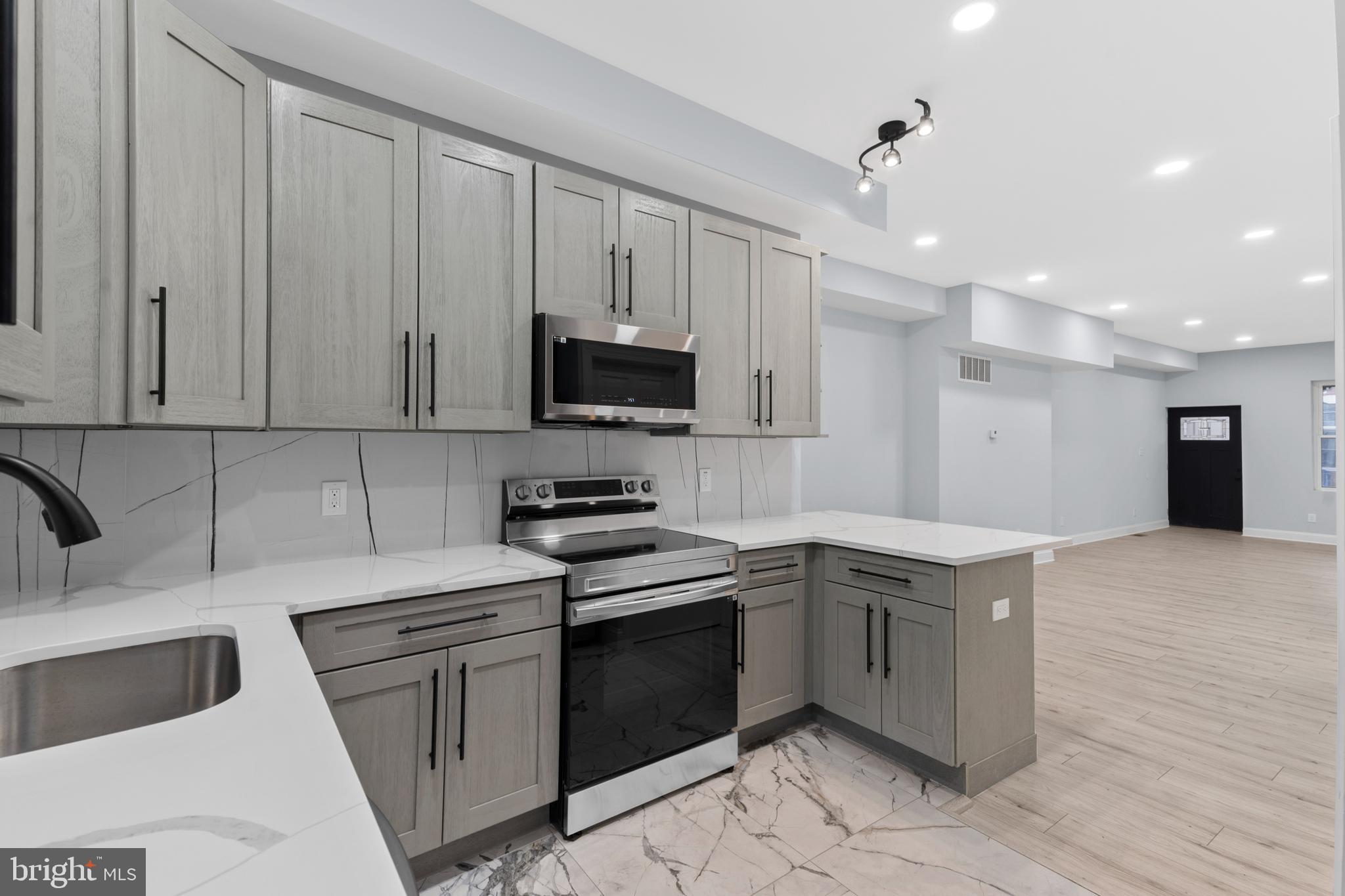 HUNTING PARK - Residential