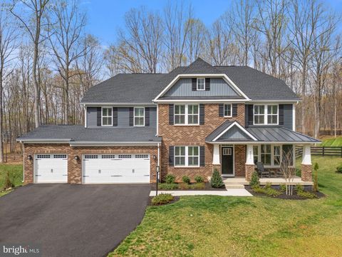 4033 OAKLAND DRIVE WARRENTON VA 20187