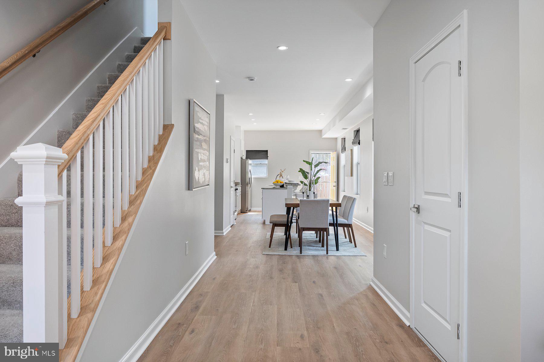 LEXINGTON - Residential