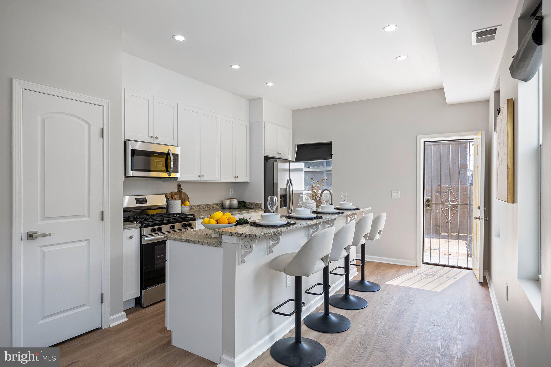 LEXINGTON - Residential