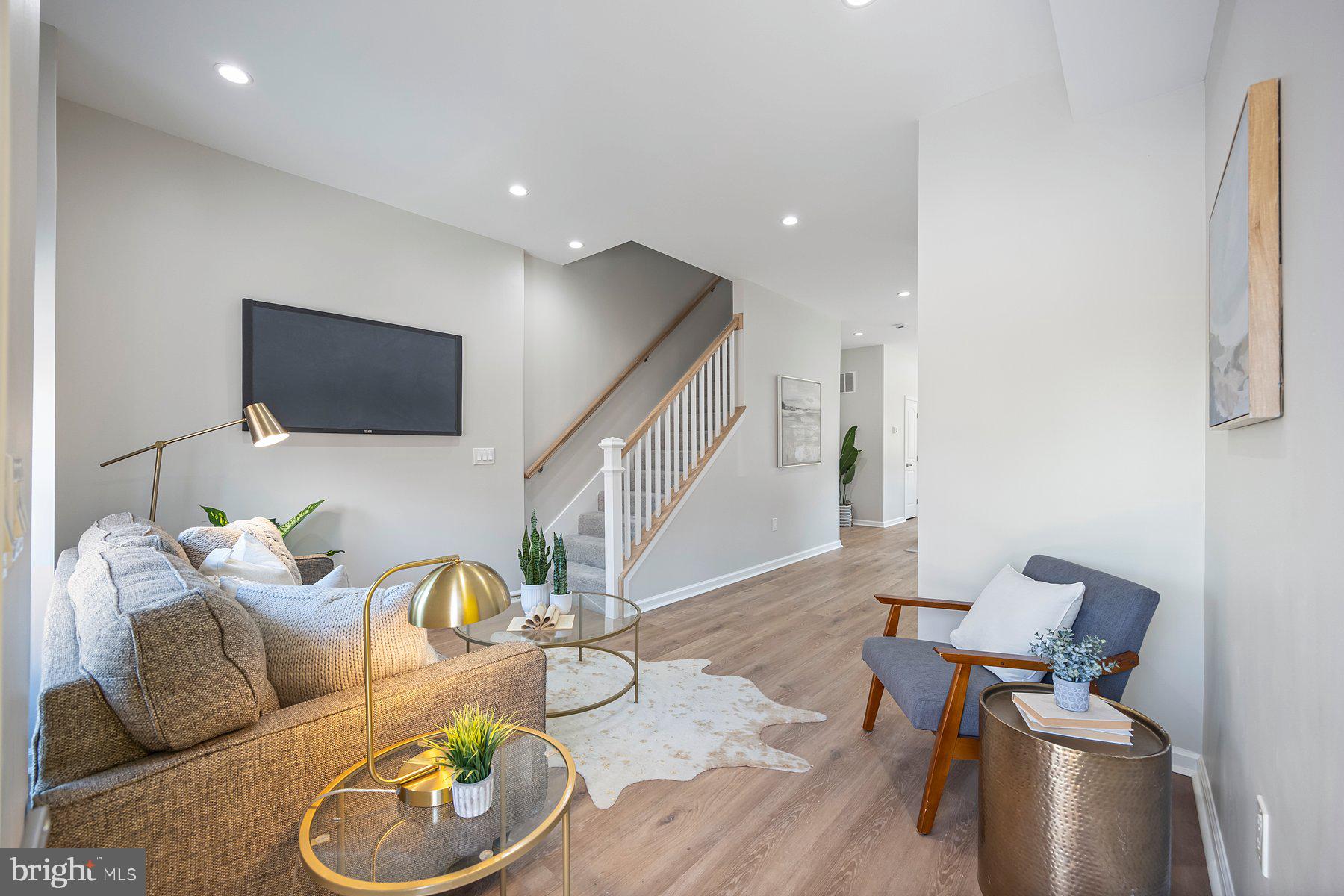 LEXINGTON - Residential