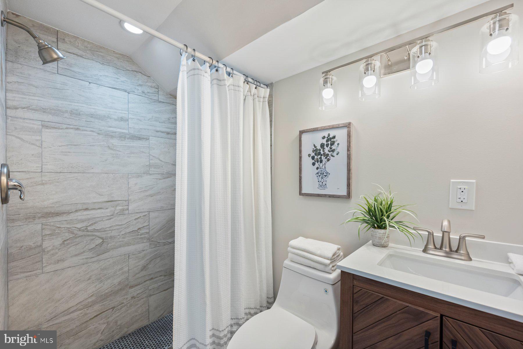 LEXINGTON - Residential