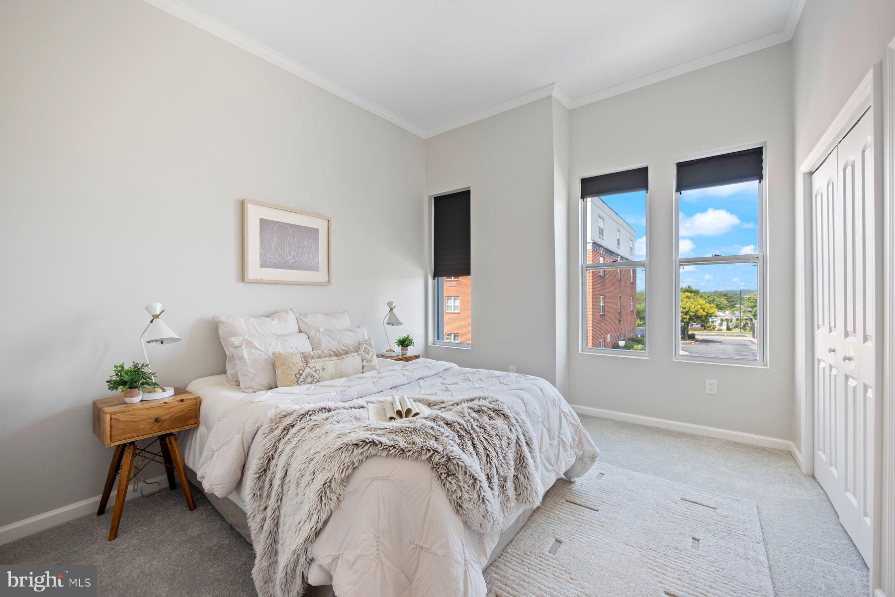 LEXINGTON - Residential