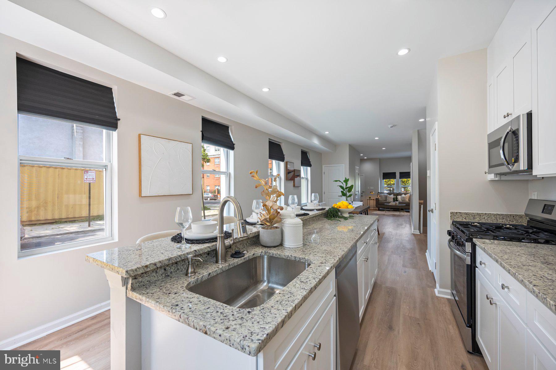 LEXINGTON - Residential