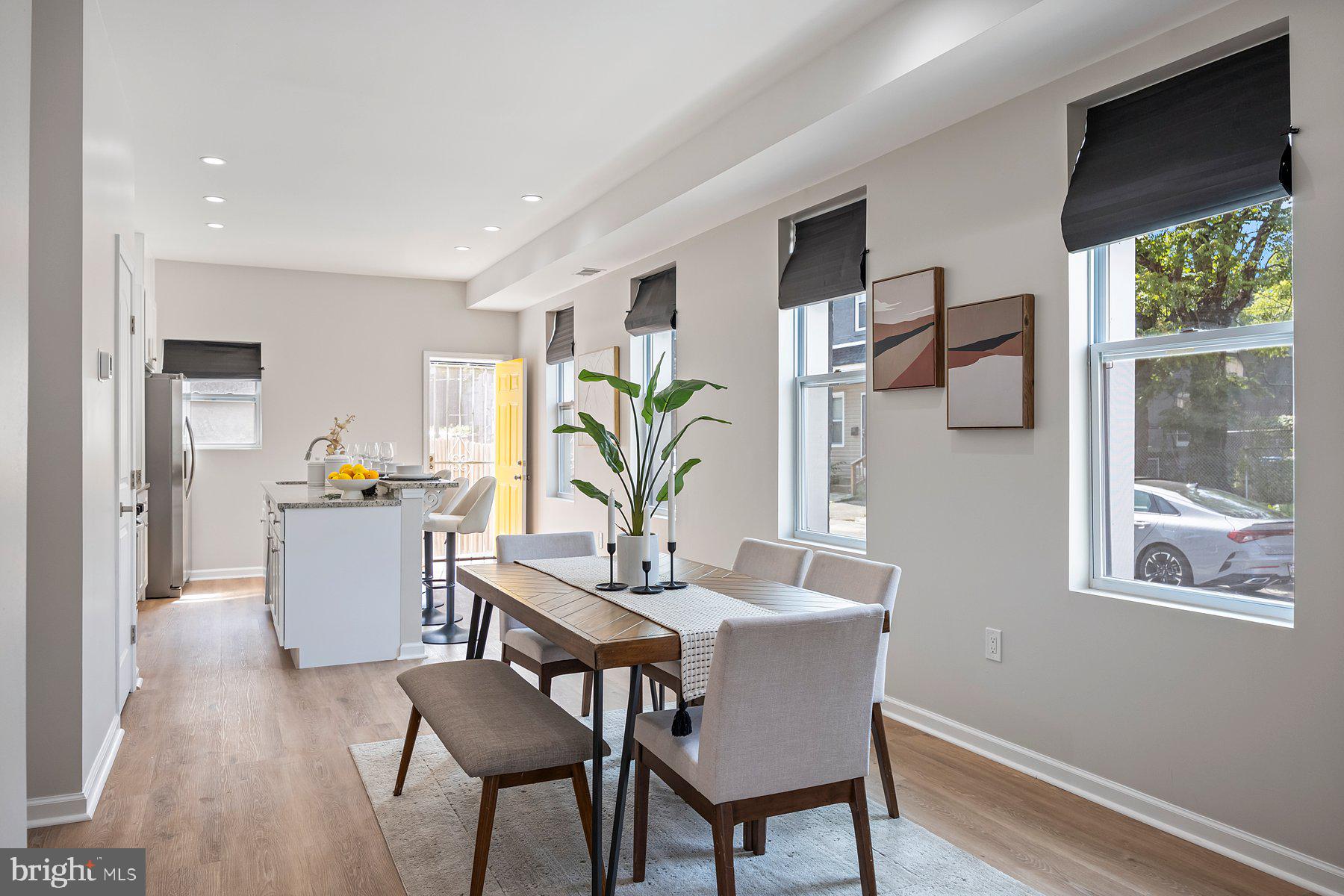 LEXINGTON - Residential