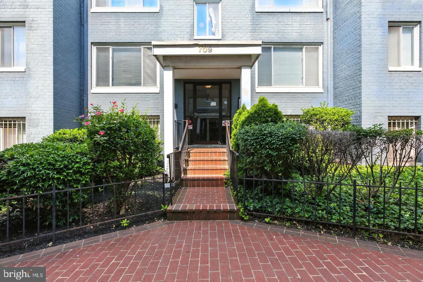 709 BRANDYWINE STREET SE B1