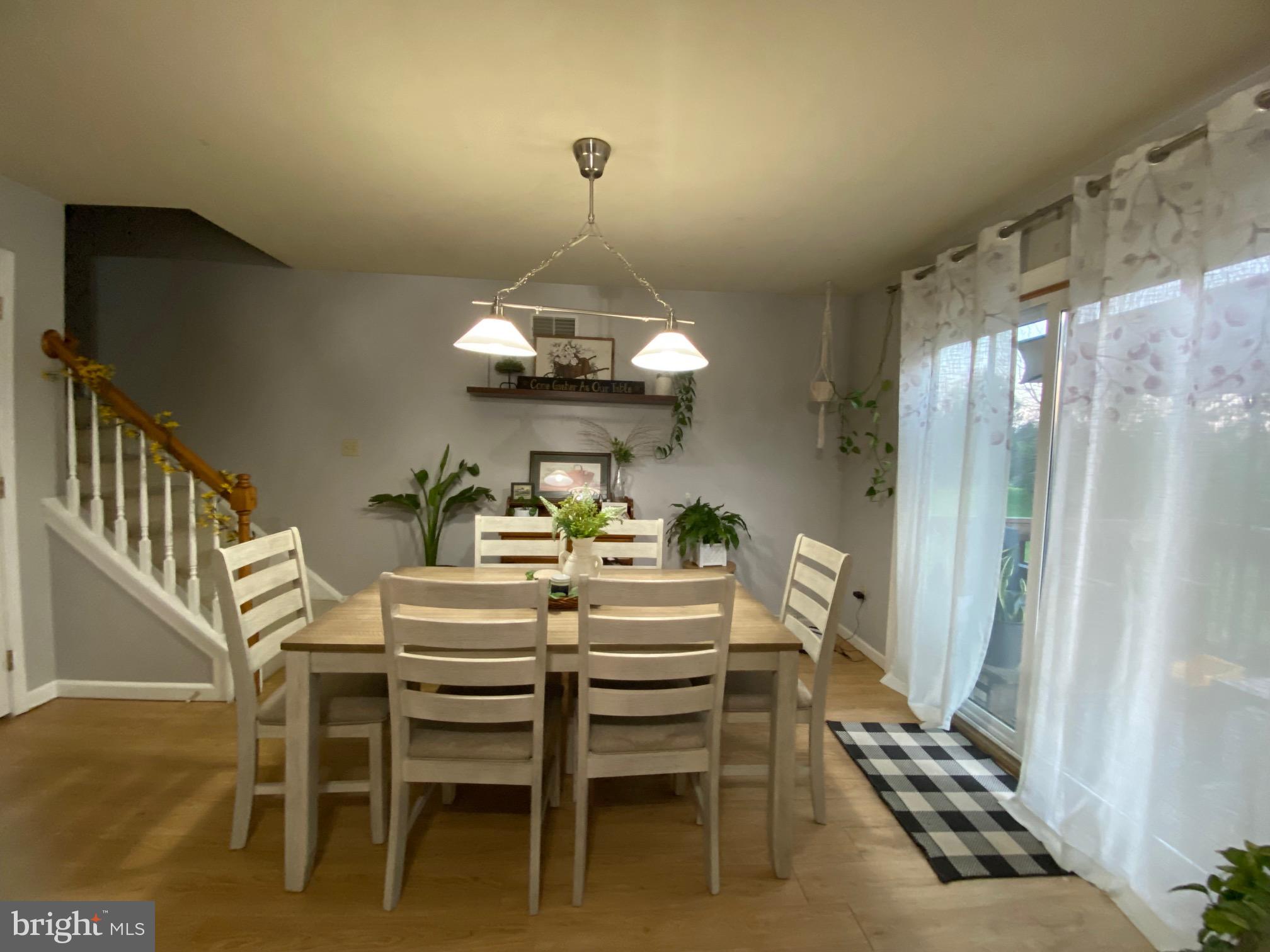 MEADOW VIEW ESTATES - Residential