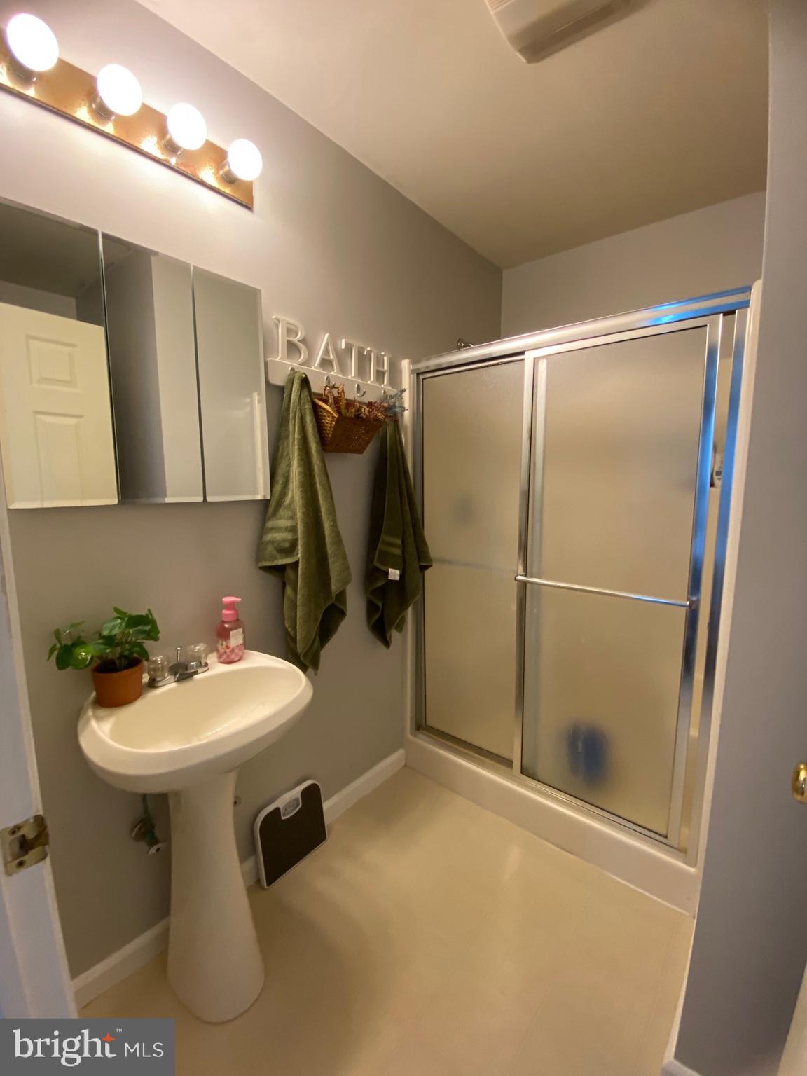 MEADOW VIEW ESTATES - Residential