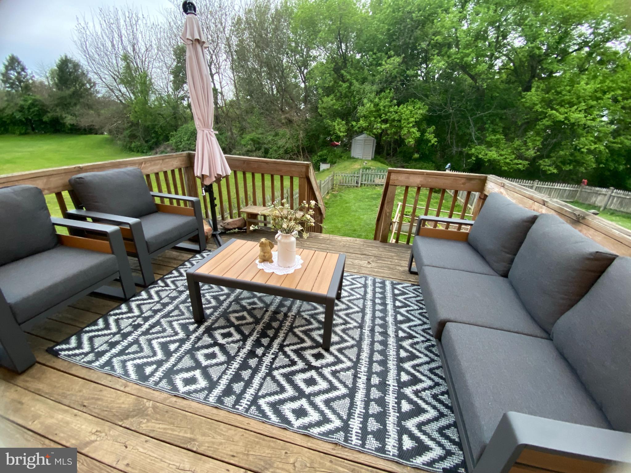 MEADOW VIEW ESTATES - Residential