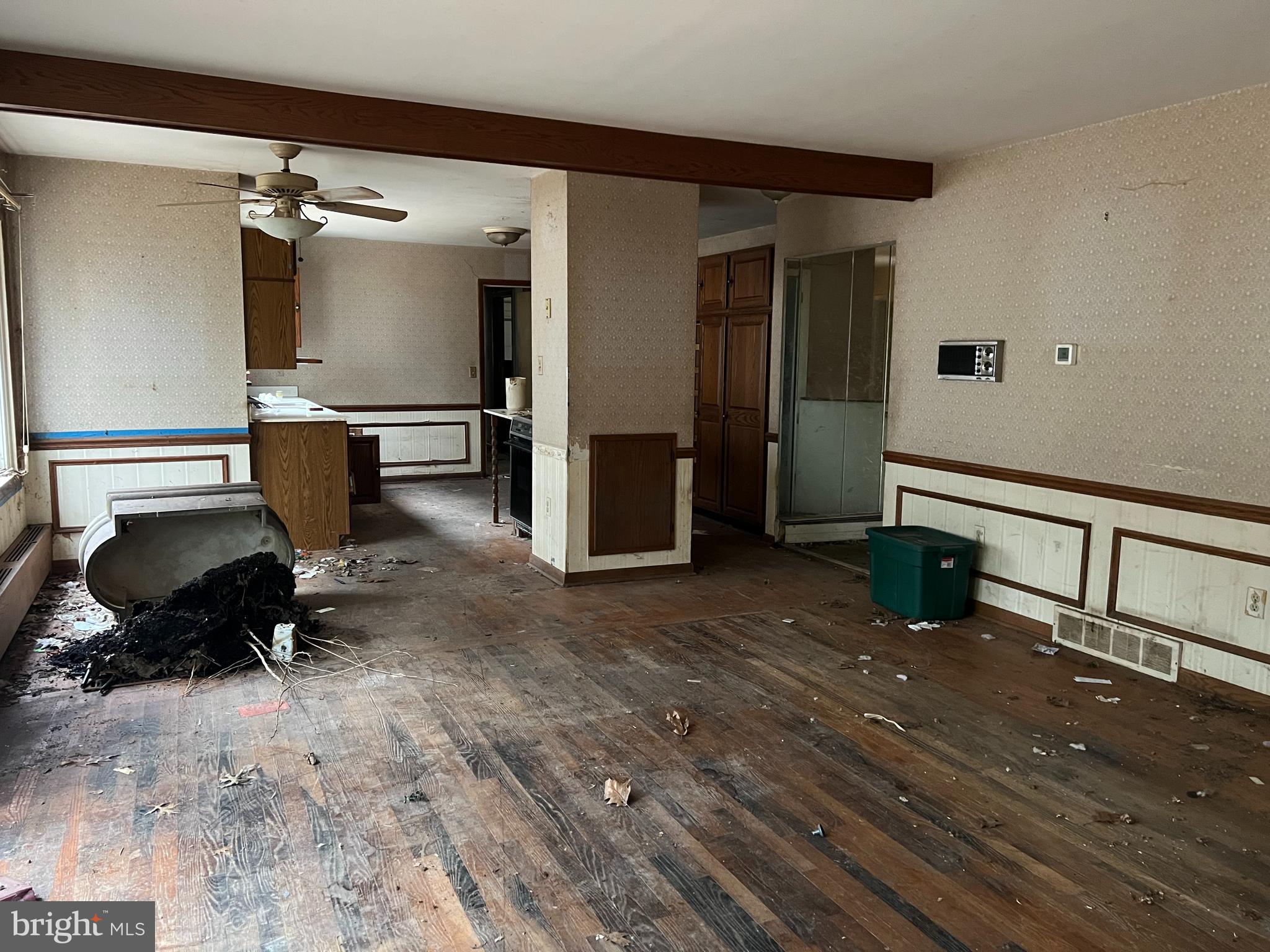 PENNSBORO MANOR - Residential