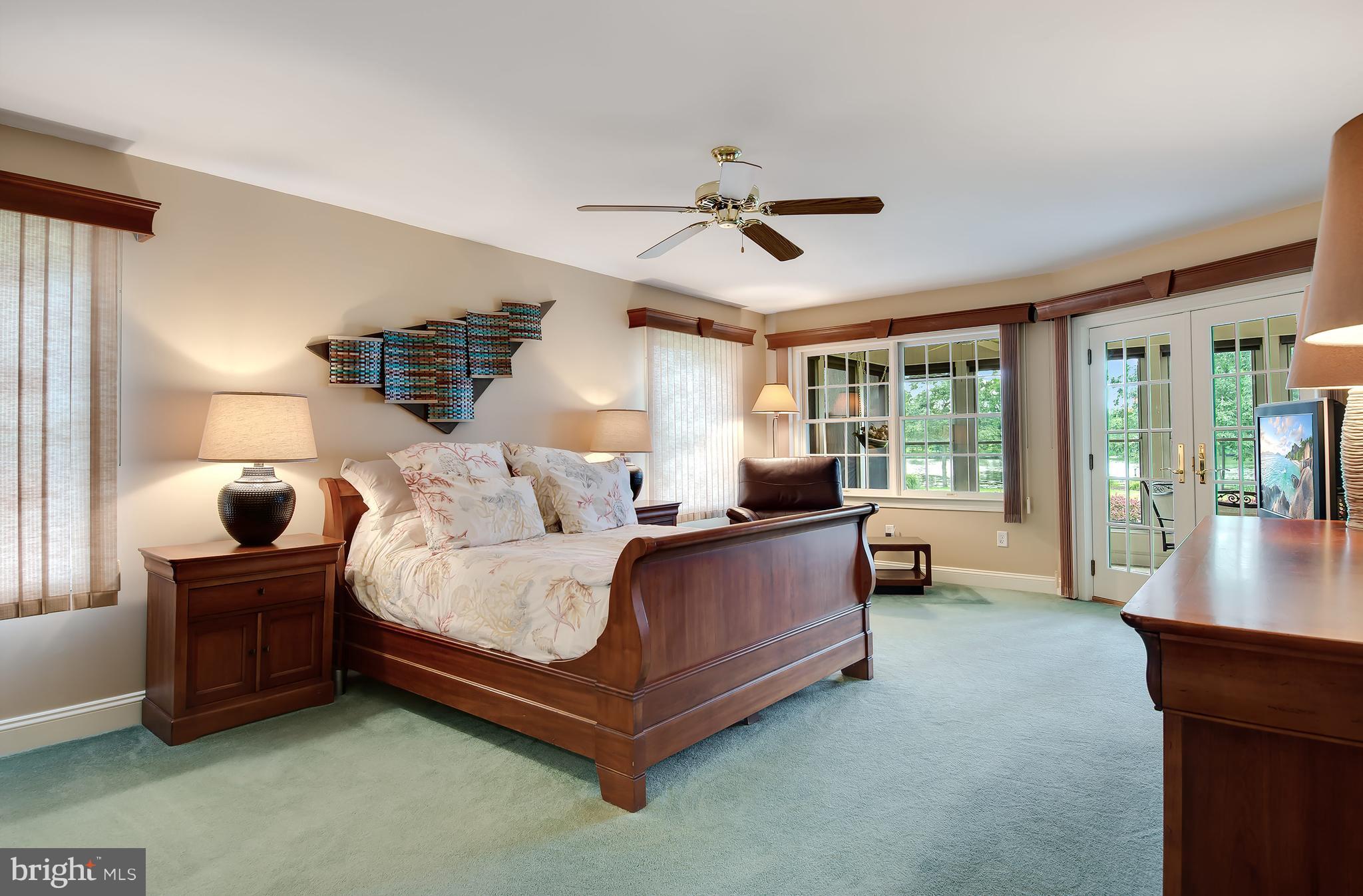 CHEWS MANOR - Residential