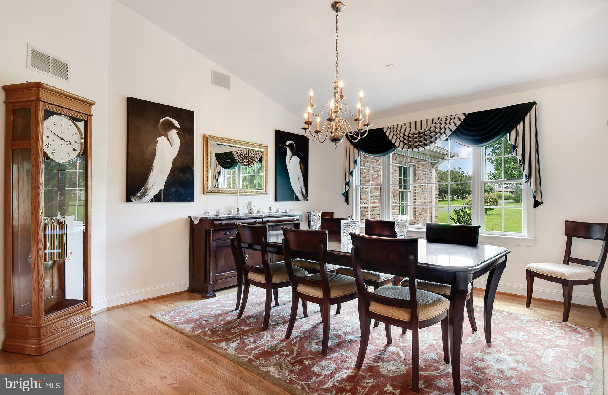 CHEWS MANOR - Residential